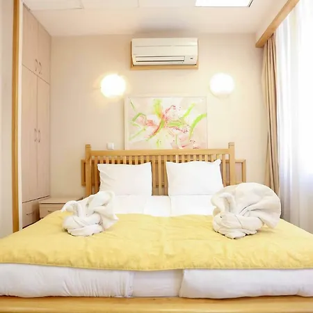 Prime Luxury Apartment